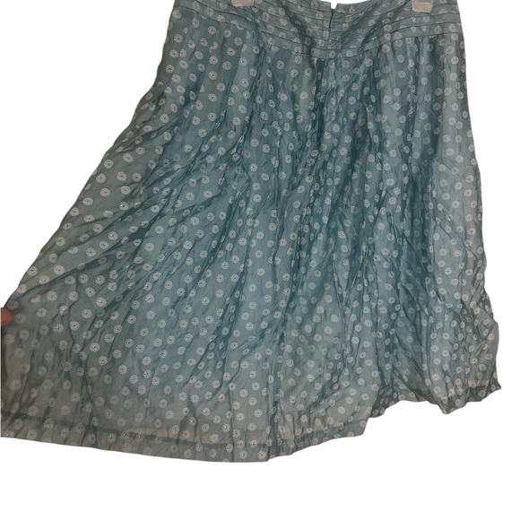 A David Brooks blue and white skirt in size 12 - Picture 7 of 8